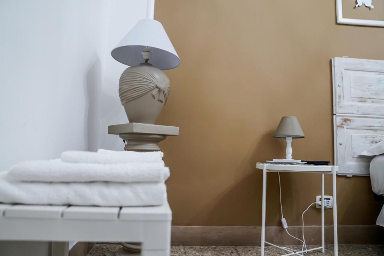 Il Mari Bed & Breakfast Taranto Exterior photo